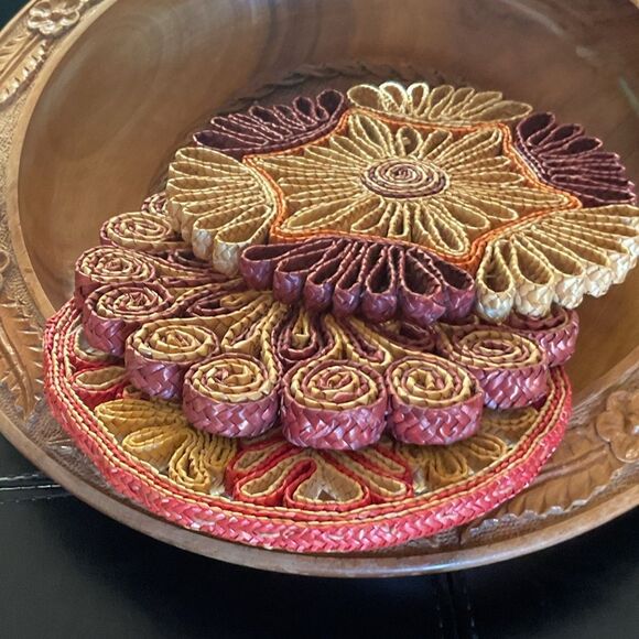 Vintage Lot of 3 Woven Rafia Floral Design Decorative Trivet Pot holder - Picture 5 of 5